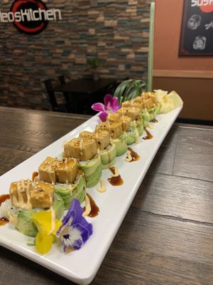 Sexy vegan roll   at Leo's in Chula Vista