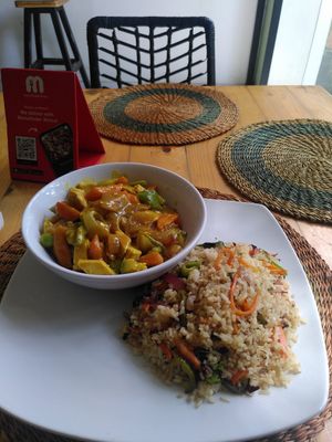 Curry tofu with lime fried rice at Mahorgany - Afrikiko Complex in Accra