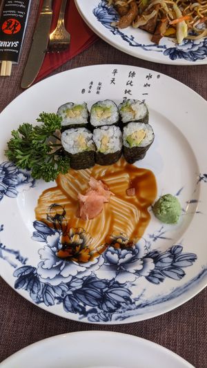 Avokado maki at Sakura in Benalmadena