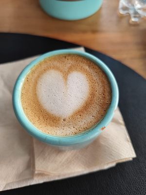 Cappuccino con latte di avena   at Zero - Healthy Bar & Poke in Salerno