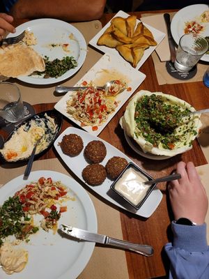 Fresh food at Restaurante El Coto Libanes in Gran Canaria