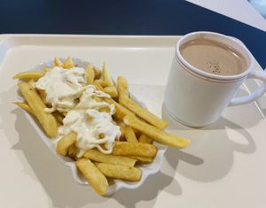 Fries with vegan Mayo and coffee with oat milk   at Mensa Morgenstelle in Tubingen