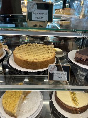   at Linda's Café & Bakery in Frankfurt