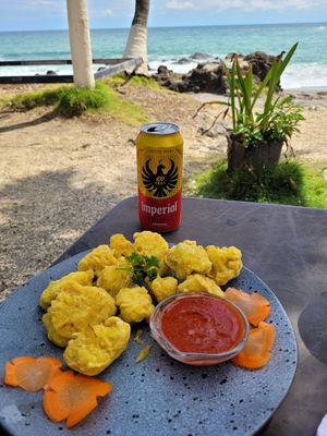 Blumenkohl Pakora at Chico's in Montezuma