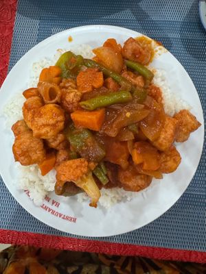  at Le Hanoi in Conakry