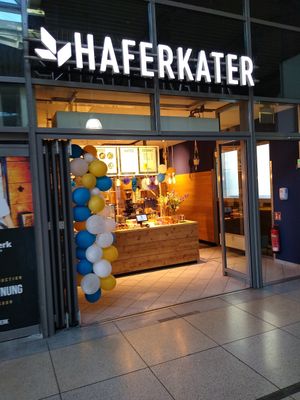 Next to platform 5 at Haferkater - Hbf Mainz in Mainz