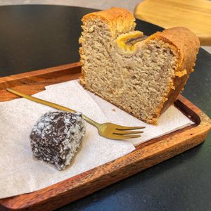 Banana bread and raw tahini and carob bite  at Nanø Coffee Lab in Mallorca