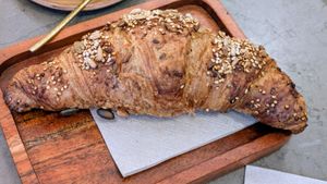 Croissant at Nanø Coffee Lab in Mallorca