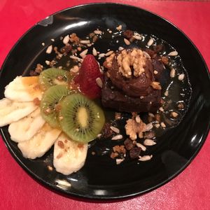 Vegan brownie at Naturaleza Sabia in Buenos Aires