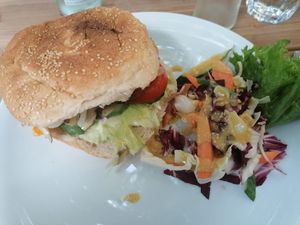 Burger at Falscher Hase in Dresden