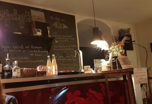 Theke at Falscher Hase in Dresden