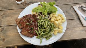 Nussbraten  at Falscher Hase in Dresden