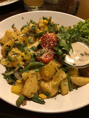 Potatos and veggies at Falscher Hase in Dresden