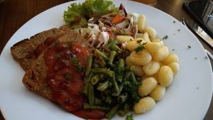 Nussbraten at Falscher Hase in Dresden