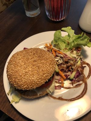 Burger at Falscher Hase in Dresden