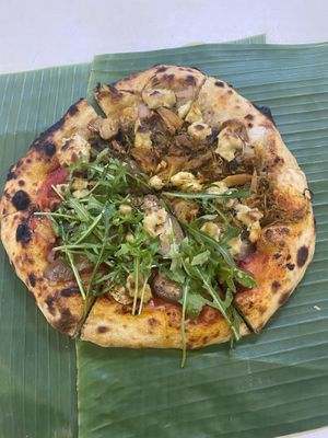 Vegan cheese pizza. Half / half mixed topping   at Yesterday Tomorrow 365 - ต่ะวาวันพูก in Bangkok