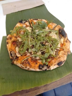 Aubergine rocket pizza at Yesterday Tomorrow 365 - ต่ะวาวันพูก in Bangkok