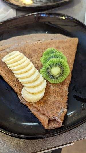 Buckwheat galette with sugar lemon and fruit at Au P'tit Dolmen in Biarritz
