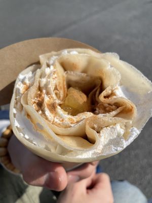 Apple cinnamon  at Sajima Village in Kamakura