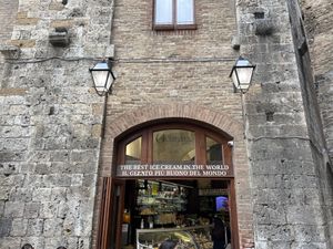 Front of the store   at Caffetteria Gelateria dell'Olmo in San Gimignano