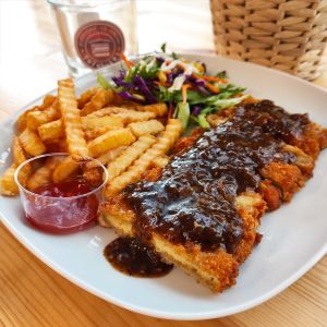 Vegansk kylling med svart pepper at Tofuhuset in Sandnes