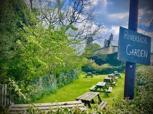 Riverside garden   at Horseshoe Hotel in Whitby
