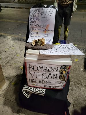 Vendor at Mercadito Ambulante Vegam in Santiago