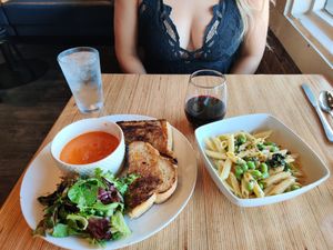 Grilled cheese w/ tomato soup and the mac & cheese at Vegan & Vine in Phoenix