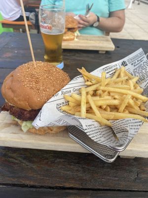 Burger vege  at Famous Beach Bar & Grill in Zadar