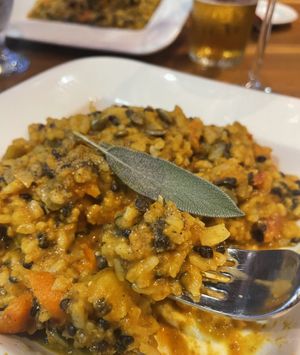 Pumpkin Risotto with roasted pumpkin seeds, firm lentils, carrots, tomato, pumpkin and rice delicately spiced with curry and creamy coconut. Divine 👌  at Sheardown's in Meaford