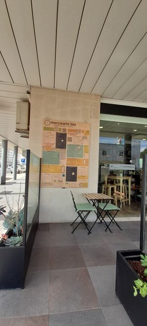 the menu by the terrace at Mercearia Bio in Portimao