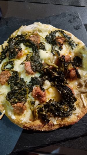 Pizza Salsiccia at Origami in La Spezia