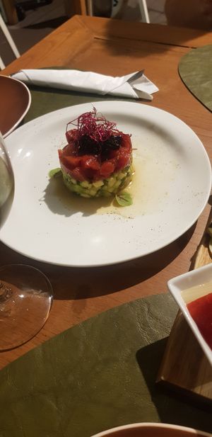 Avocado tartare with smoked watermelon at Origami in La Spezia