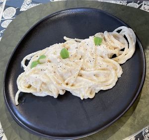 Scacio Pepe  at Origami in La Spezia