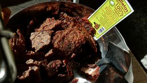 A great variety of 
recipes make sure your dog gets a very healthy complete diet. Our snacks make it easy to feed real healthy healthy food. We save you a lot shopping and cooking at hundsfutter in Madrid