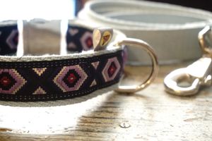 #Leash and #collar #matching. Best #souvenir for #dog #lovers from #Madrid. 

Online or in our workshop. Calle Luisa Fernanda 19, 28008 Madrid

Near by #PlazaEspaña #TemploDeb at hundsfutter in Madrid