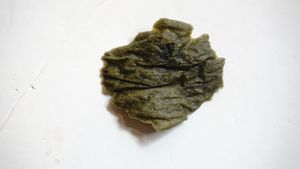 Este es solo un snacks sano de garbanzo; espirulina y algas......o es una actitud. Una actitud lleno de respecto....de dar lo mejor a tu perro sin dañar la vida de otros.  at hundsfutter in Madrid