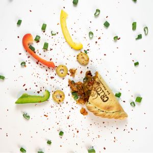 Criolla Vegana:
Marinated textured soy,liquid smoke,smoked paprika from la vera,soy sauce,onion roasted in extra virgin olive oil,green olives,green onion and Argentine condiments at La Paisanita in Prague