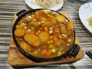 Vegetarian hot plate egg tofu 😋 at Vege Munch in Northbridge