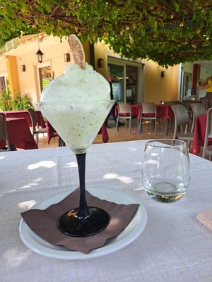 Sorbetto limone e menta at Le Rasole in Garda