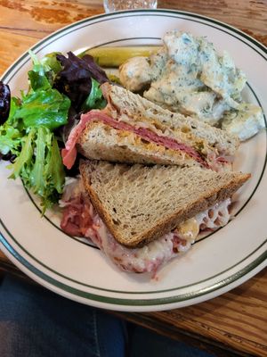  at The Weary Traveler in Madison