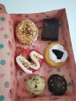 Donuts, Brownie und Kekse at Kjeks - Ottensen in Hamburg