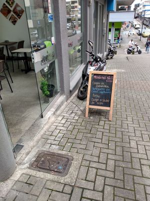 Menu of the day on chalkboard at MONIMEZ in Pereira