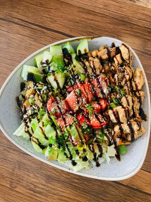 Spring Time Bowl - very fresh and delicious at metime food in Berlin