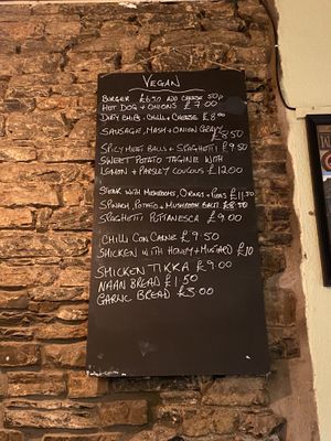 Quite a few options!   at Yr Hen VIC in Llandelio