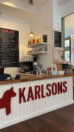 Interieur mit Wochenkarte Februar 2025   at Karlsons Skandinavische Köstlichkeiten in Hamburg