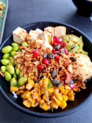 Customused bowl at Island Poké in Colmar