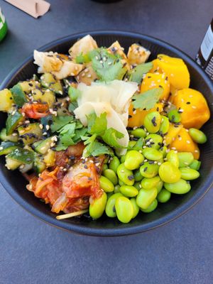  at Island Poké in Colmar