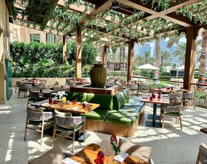 Outside dining  at Flow in Dubai