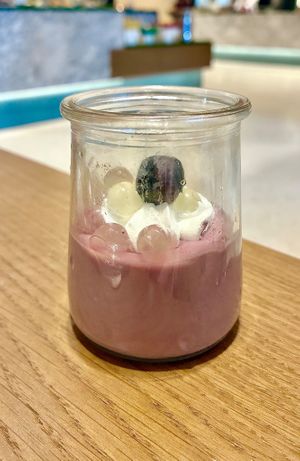 Blueberry pannacotta at Flow in Dubai
